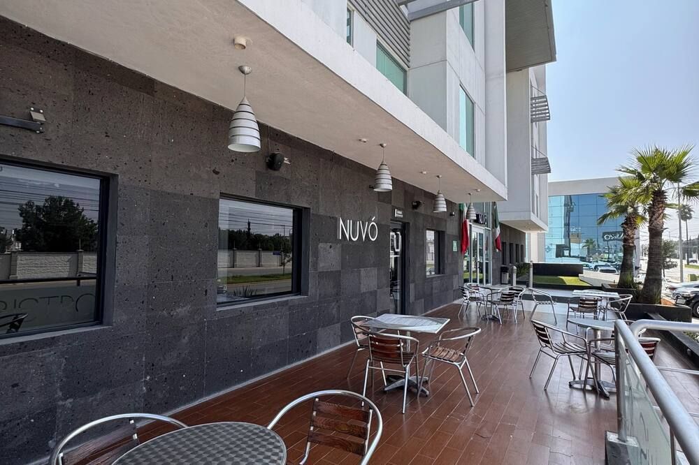 Hotel Nuvo