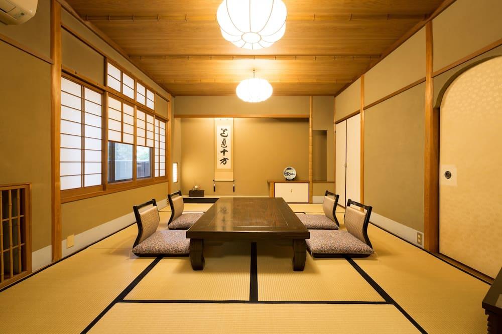expedia_group-207872-60e315-155753 Kyoto Ryokan Sakanoue