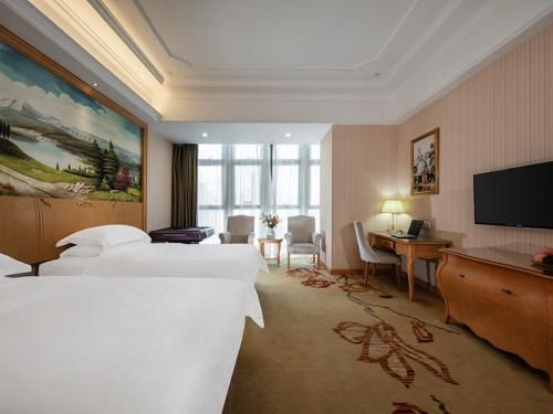 booking-3184375-313060298-920060 Vienna International Hotel Fuzhou Cangshan Wanda
