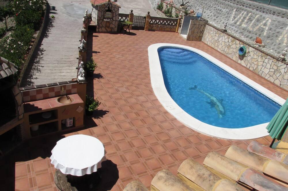 Quiet villa, with private pool and free Wi-Fi, 10km from the beach Andalousië - Torrox Costa visuel 2/5