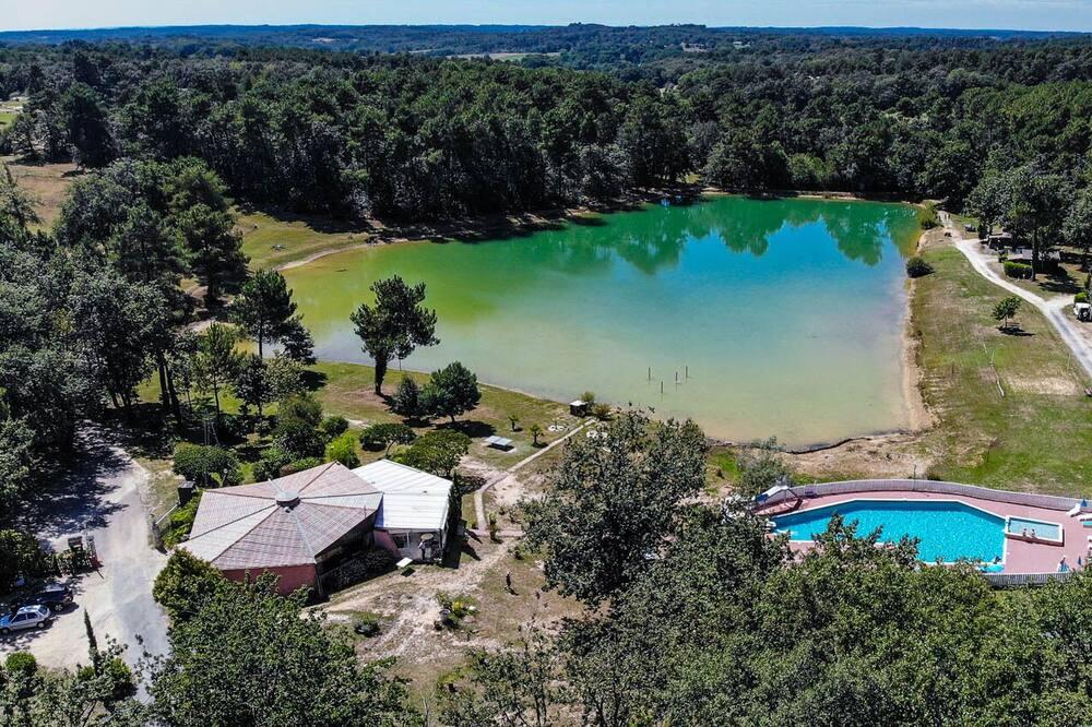 Mobile home near a fishing pond Aquitaine - Douville visuel 3/10 Mobile home near a fishing pond Aquitaine - Douville visuel 3/10
