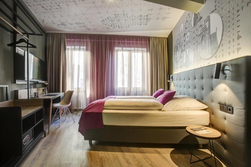 Günstige Hotels in Erftstadt. Unterkünfte ab 85 €/Nacht - KAYAK