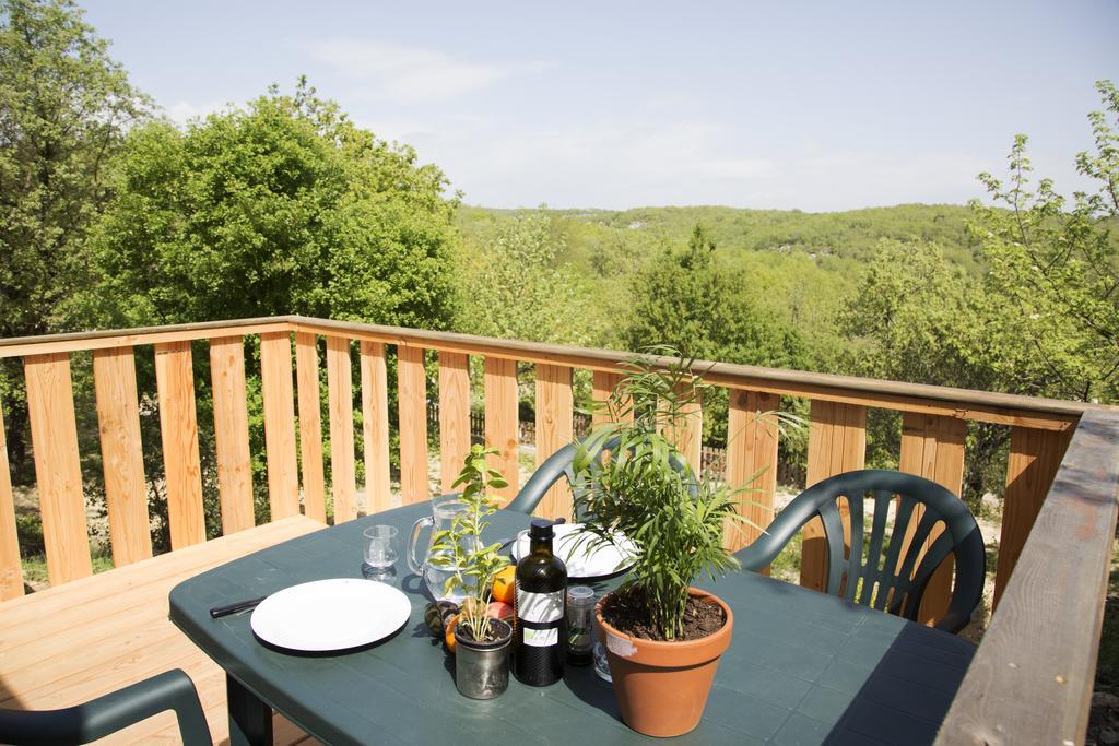 Camping les Chênes Rhône-Alpes - Chauzon visuel 2/5 Camping les Chênes Rhône-Alpes - Chauzon visuel 2/5