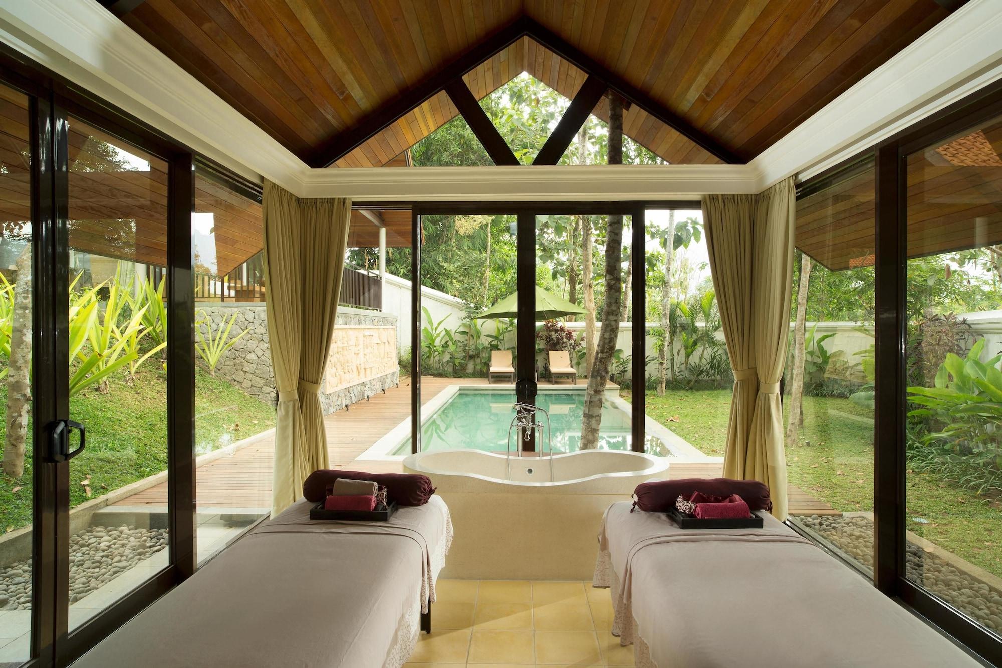 expedia_group-613696-765e91-215526 Plataran Borobudur