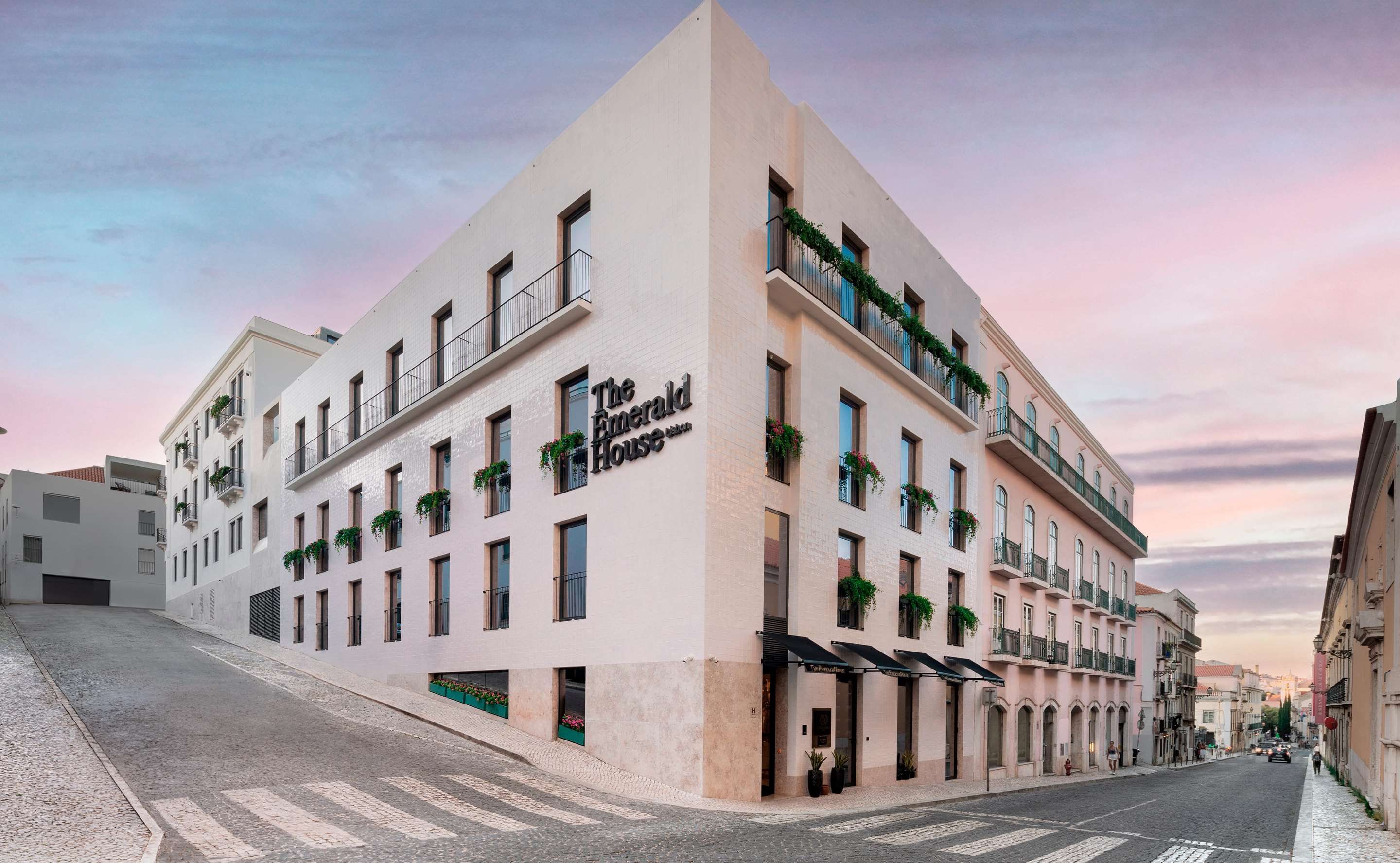 The Emerald House Lisbon, Curio Collection by Hilton