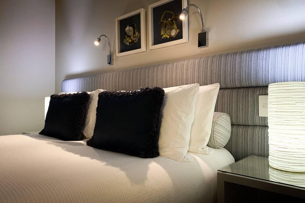 expedia_group-488062-102859156-977026 The Sails Nelson