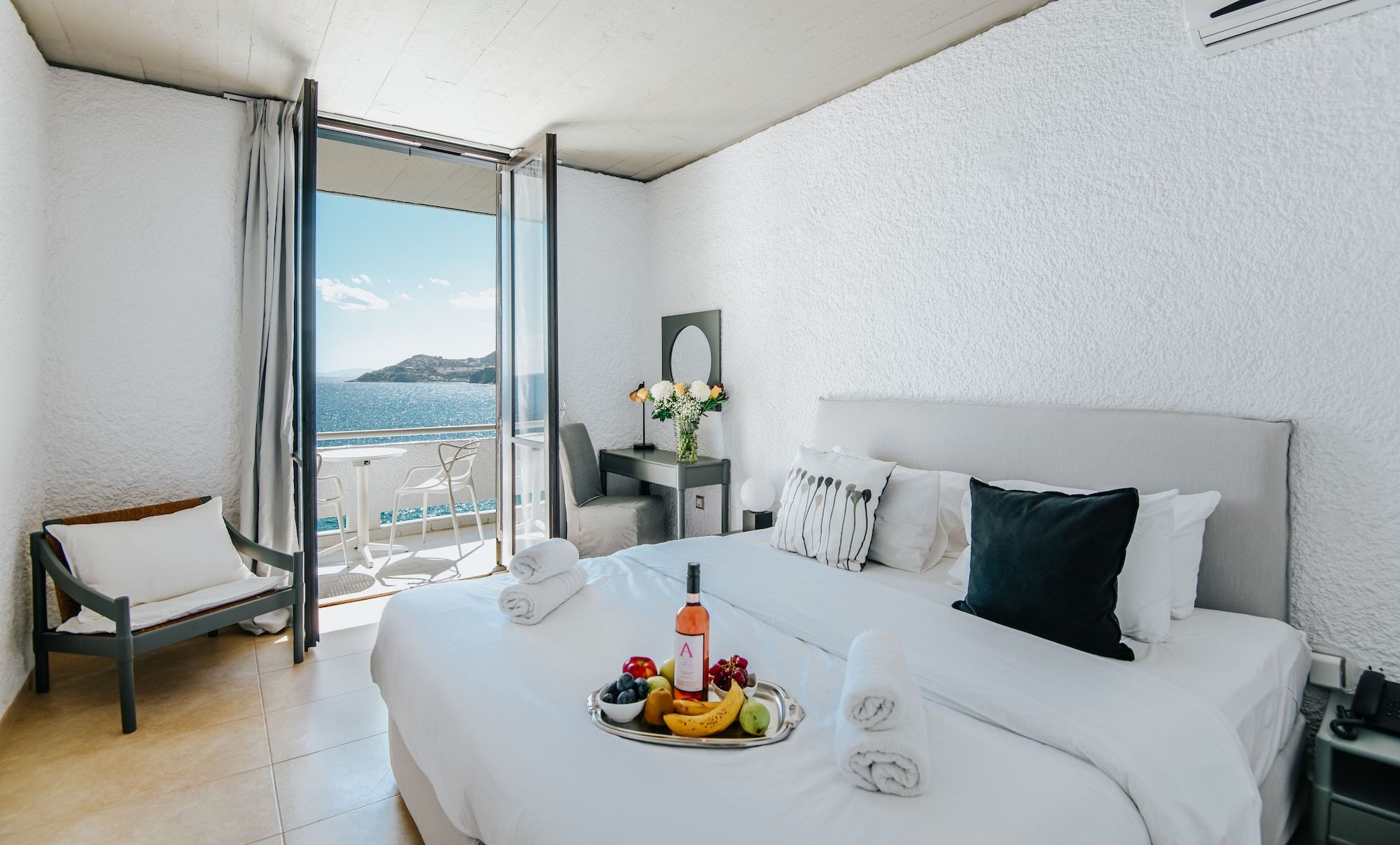 Apollo Resort