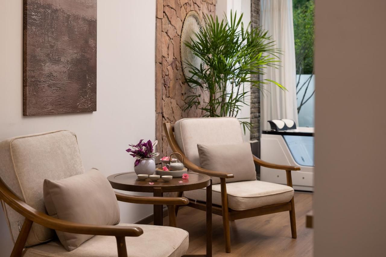 Hilltop House Resort