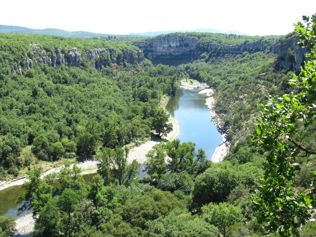 Camping les Chênes Rhône-Alpes - Chauzon visuel 4/5 Camping les Chênes Rhône-Alpes - Chauzon visuel 4/5