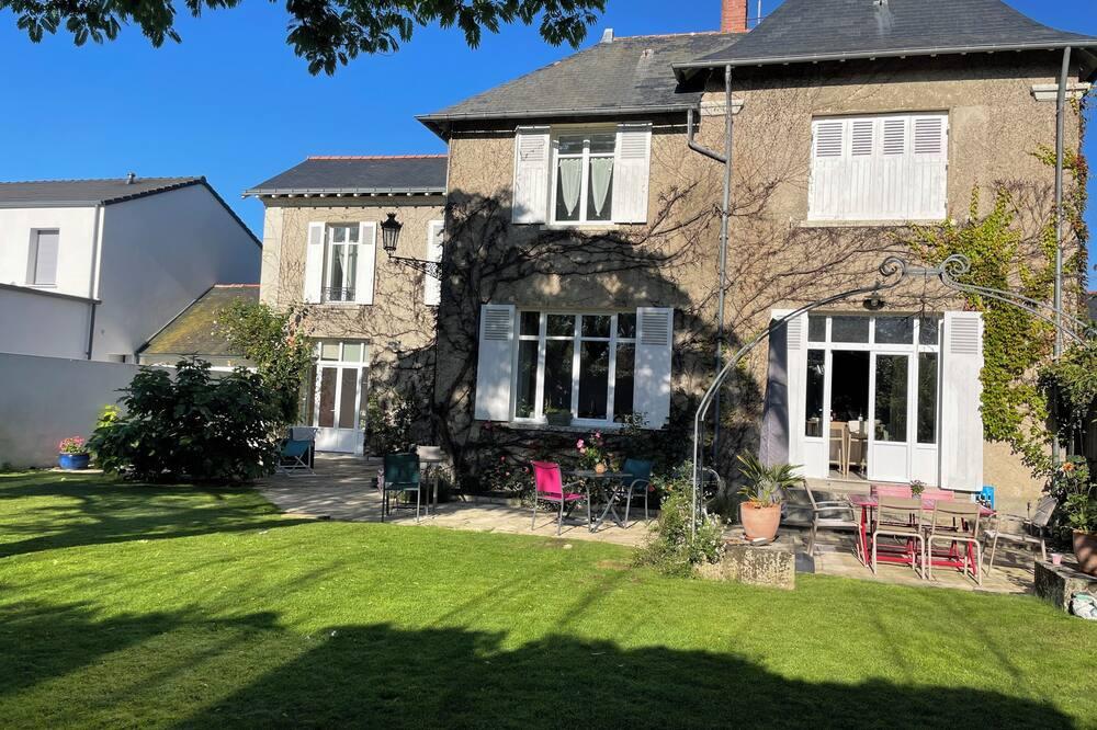 Belle maison familiale Pays de Loire - Saint-Philbert-de-Grand-Lieu visuel 3/5 Belle maison familiale Pays de Loire - Saint-Philbert-de-Grand-Lieu visuel 3/5