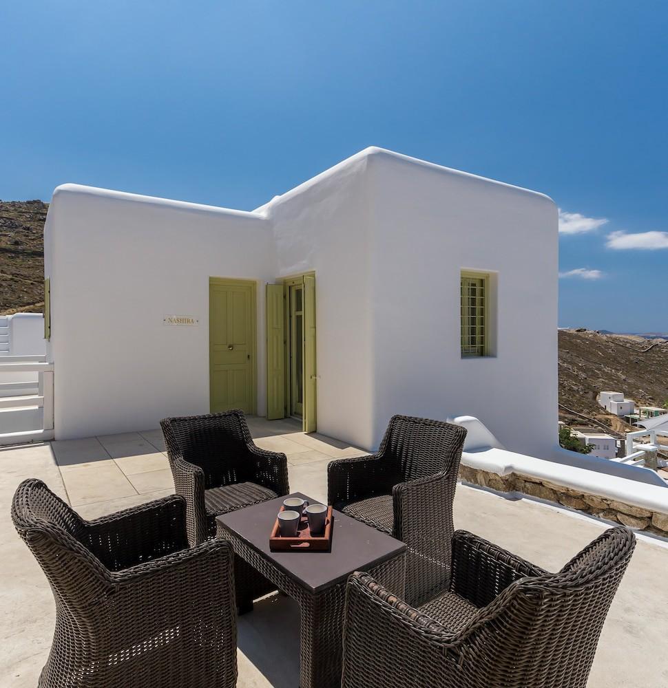 sembo-3940958-c90ba9-621399 Lyra Villas Mykonos