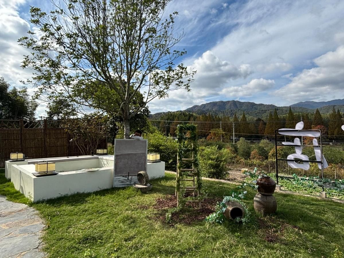 Resort in the valley of Zen 無名川禅意概念酒店