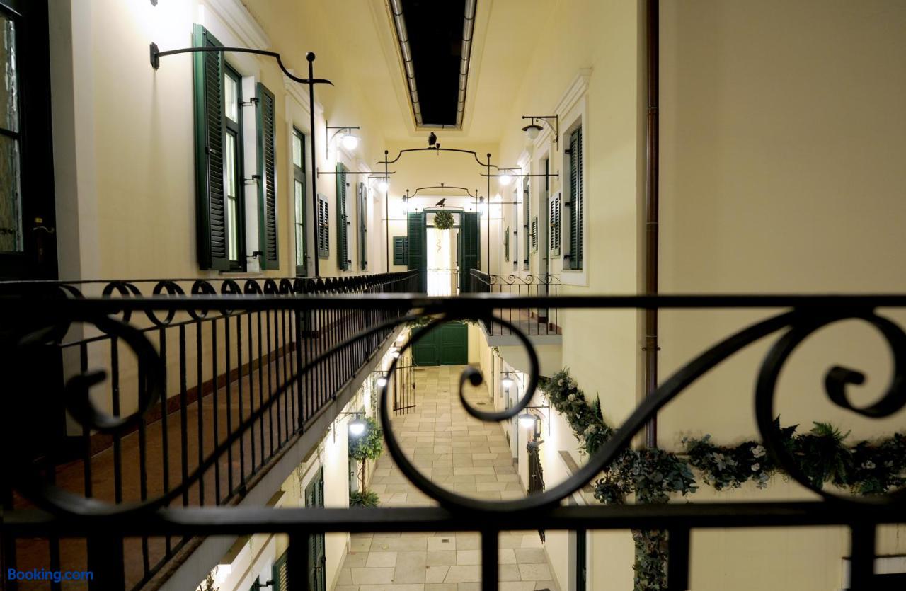 booking-2954198-117585061-240725 Lion Prémium Hotel