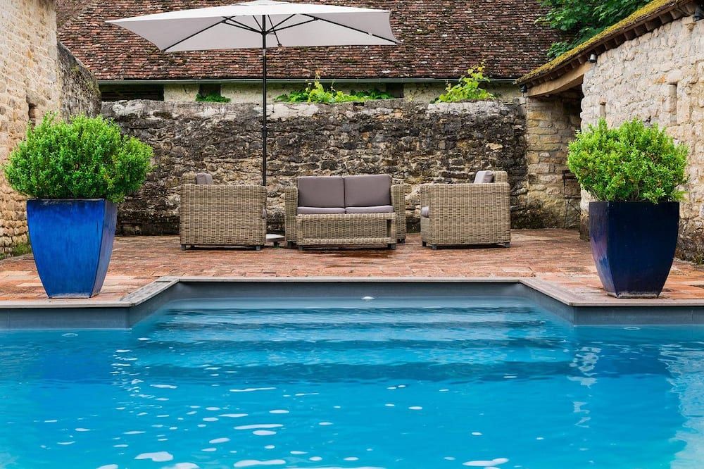 Chateau De Saint Paterne