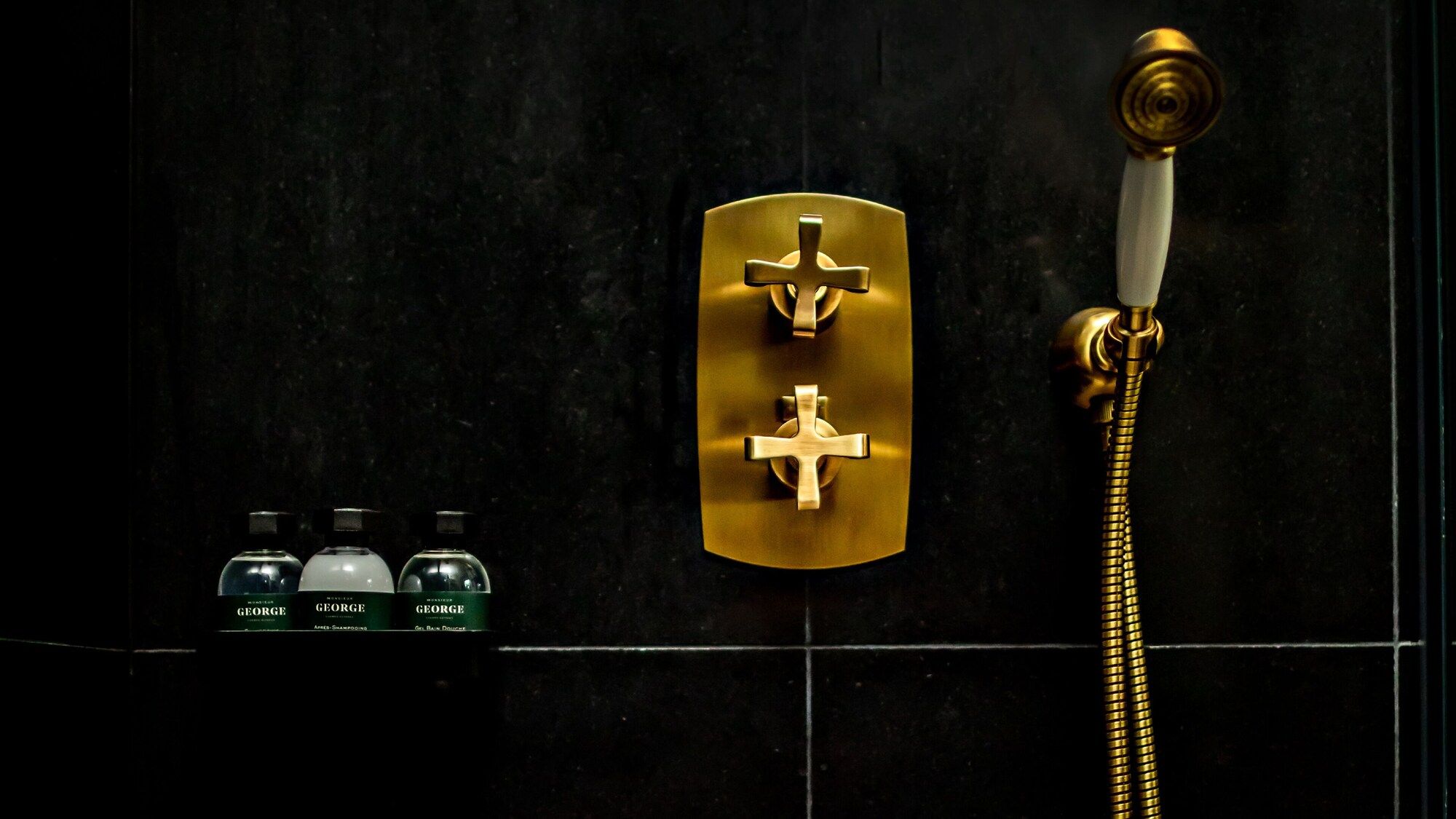 Monsieur George Hotel & Spa - Champs-Elysées