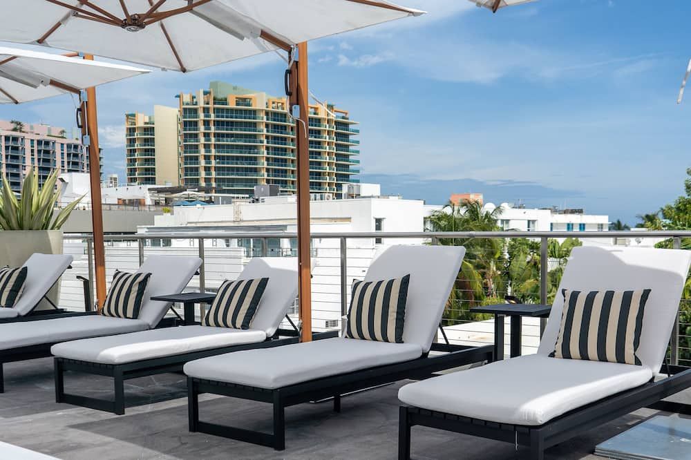 Nassau Suite Hotel — image 1 of 1