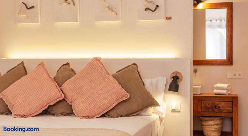 booking-8581764-464980598-966643 Origins Hotel Boutique