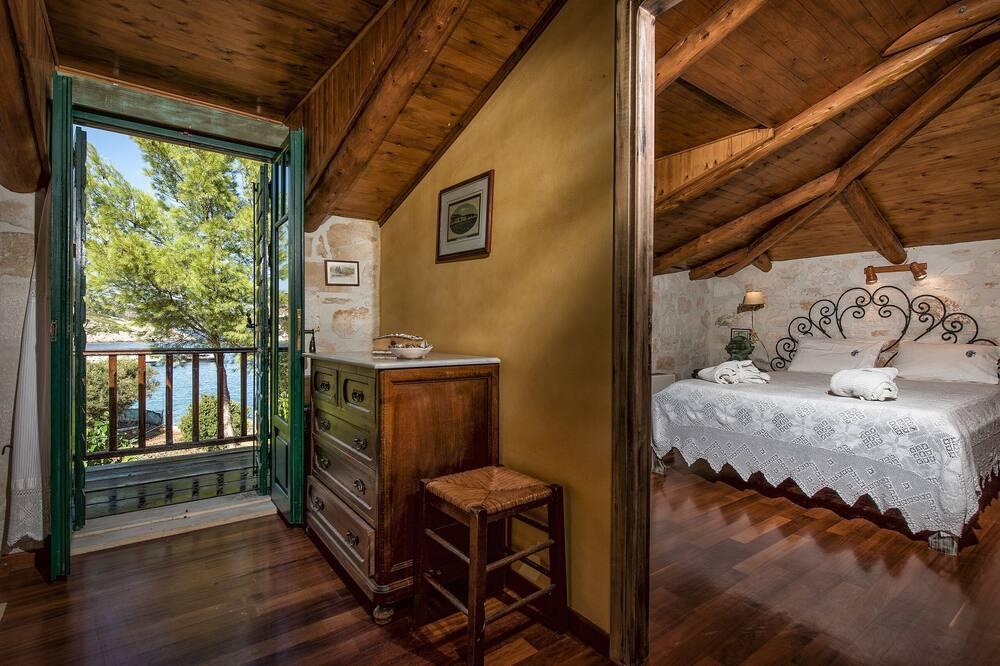 Nobelos Seaside Lodge