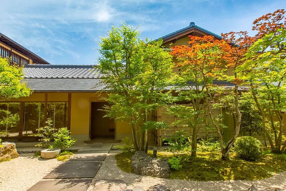 expedia_group-2656816-255834921-159064 Ryokan Genhouin