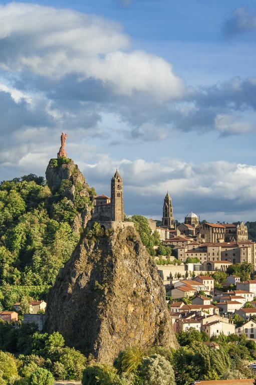 Gîte d'Etape des Capucins Auvergne - Puy-en-Velay visuel 1/5 Gîte d'Etape des Capucins Auvergne - Puy-en-Velay visuel 1/5