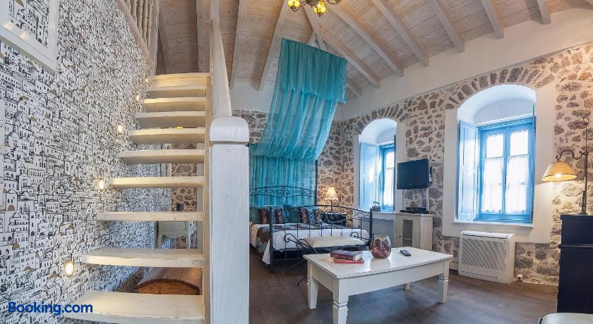 booking-684144-115120801-988834 PortaDelMare deluxe suites