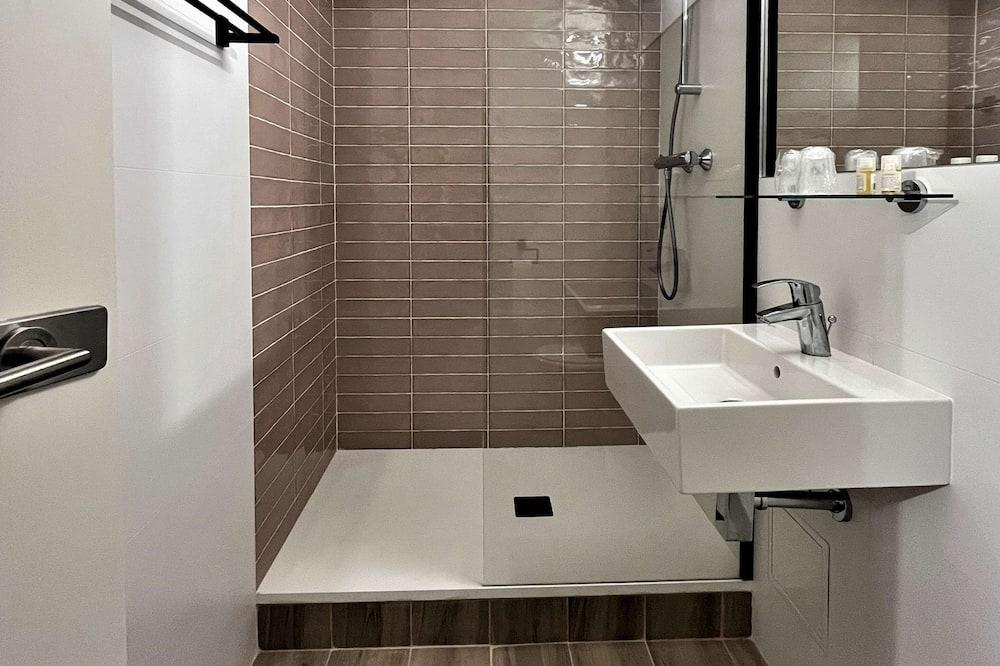 Kyriad Marseille Vitrolles Aéroport - Provence-Alpes-Côte d'Azur - Vitrolles visuel 4/5