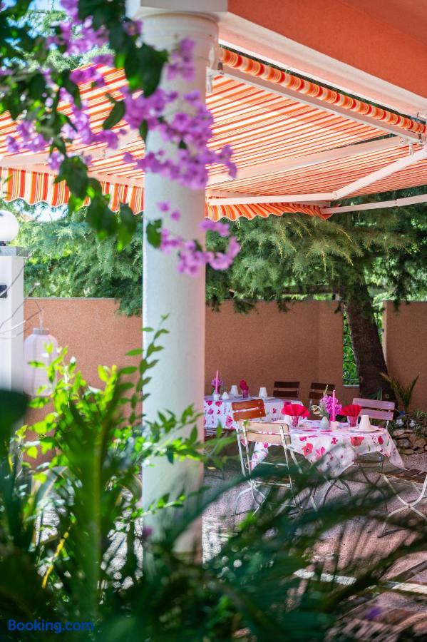 booking-1070970757-529174540-756898 Hotel Villa Vera 2