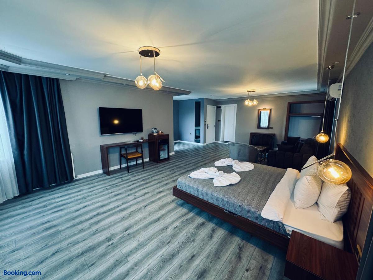 booking-1071604422-551993720-211943 Treekos Suite Hotel Istanbul Airport