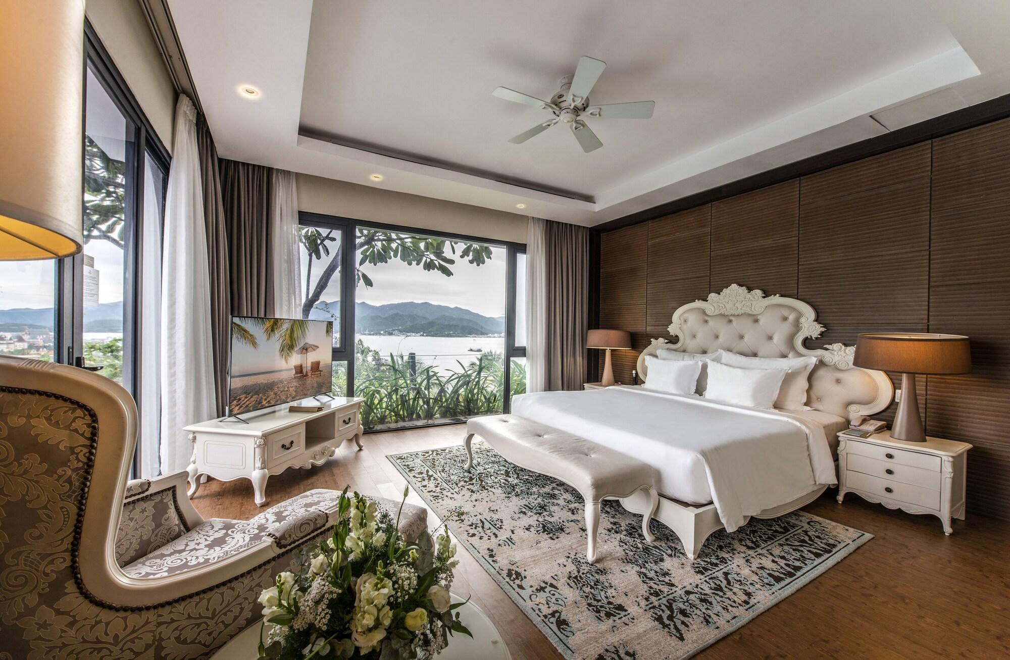 expedia_group-2268682-2713b1-698479 Vinpearl Resort & Spa Nha Trang Bay