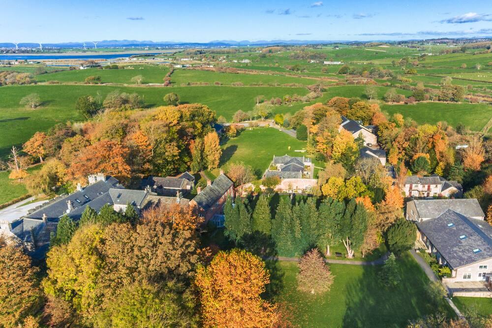 expediav2-373977-feff76-108034 Thurnham Hall
