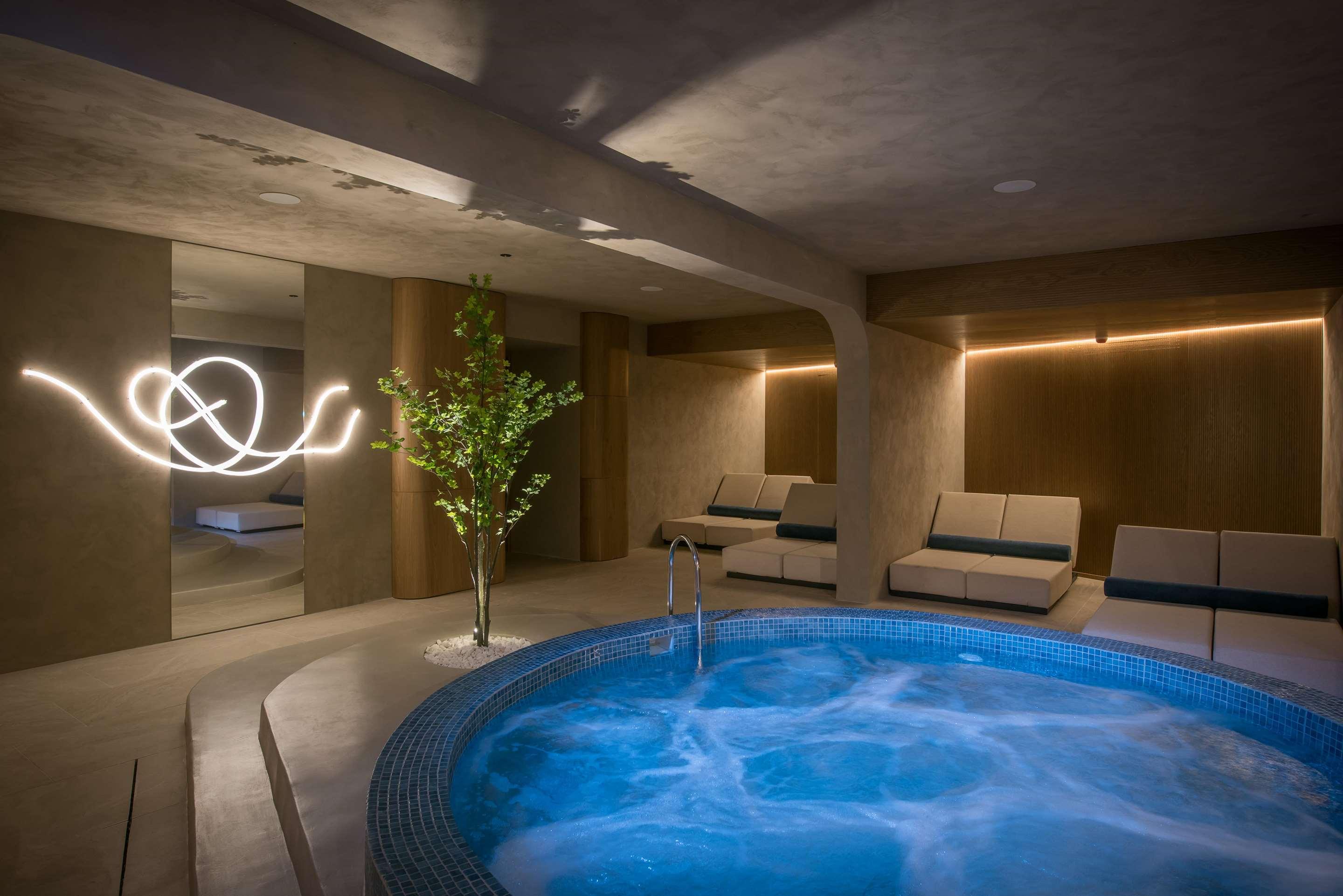ice-289384-123287549-252556 Harmony Boutique Resort