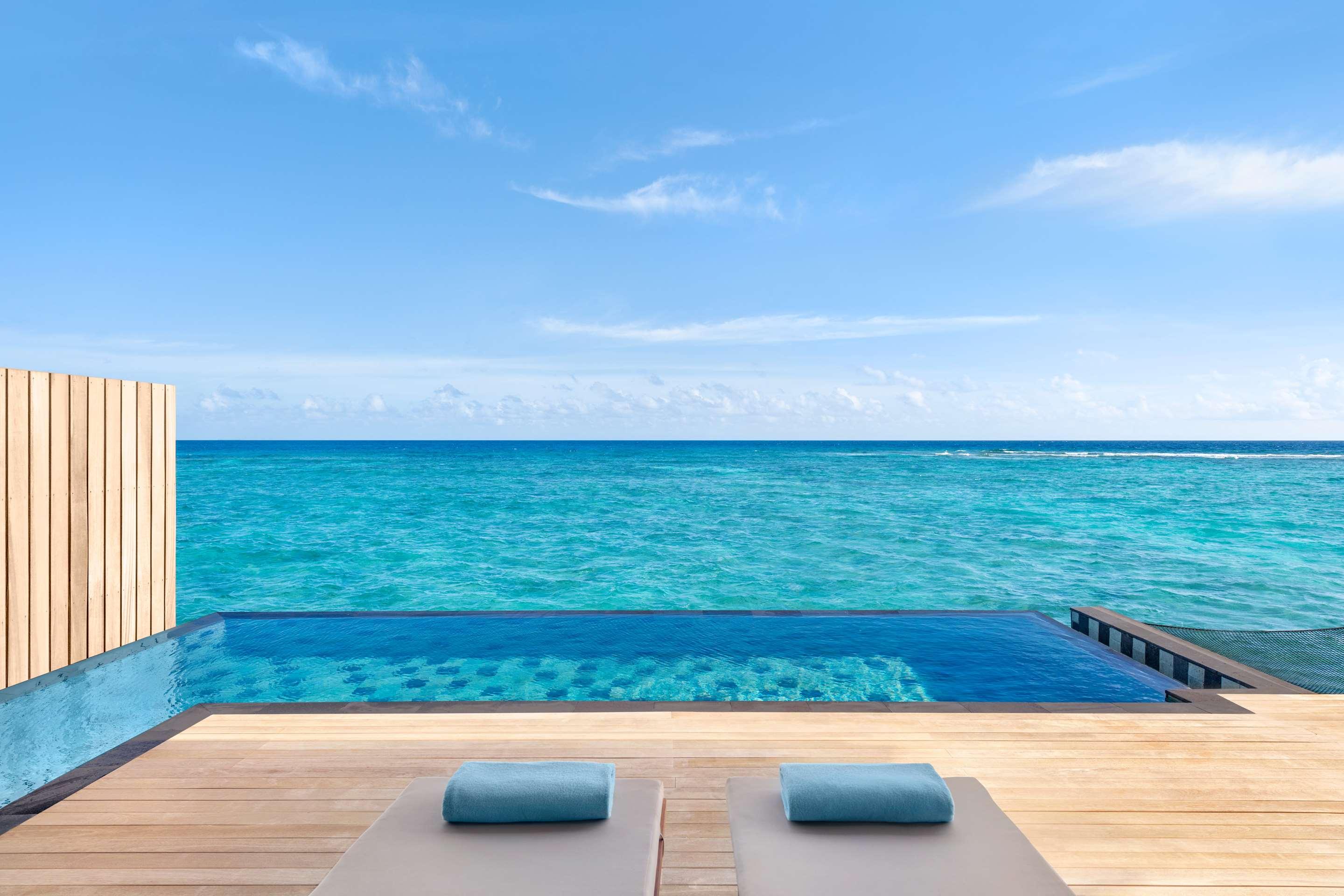 ice-1070466236-99715517-982884 Hilton Maldives Amingiri Resort & Spa