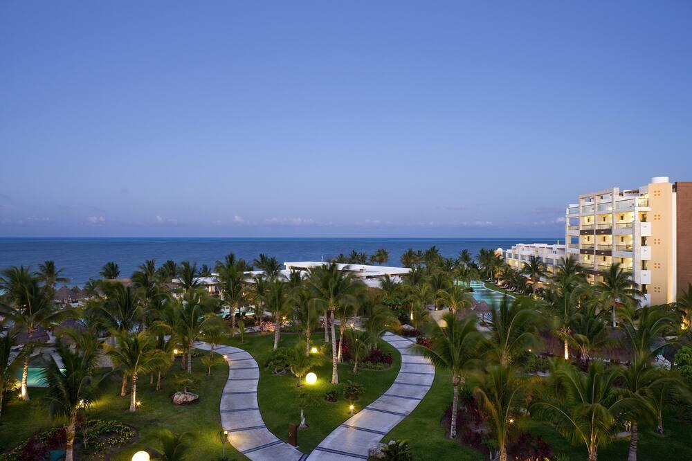 expediav2-168014-3581bb-493984 Excellence Playa Mujeres- All Inclusive- Adults Only