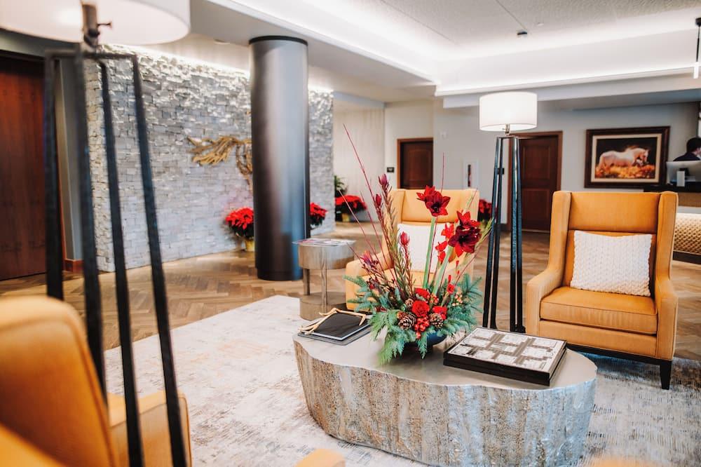 The Lodge At Flying Horse