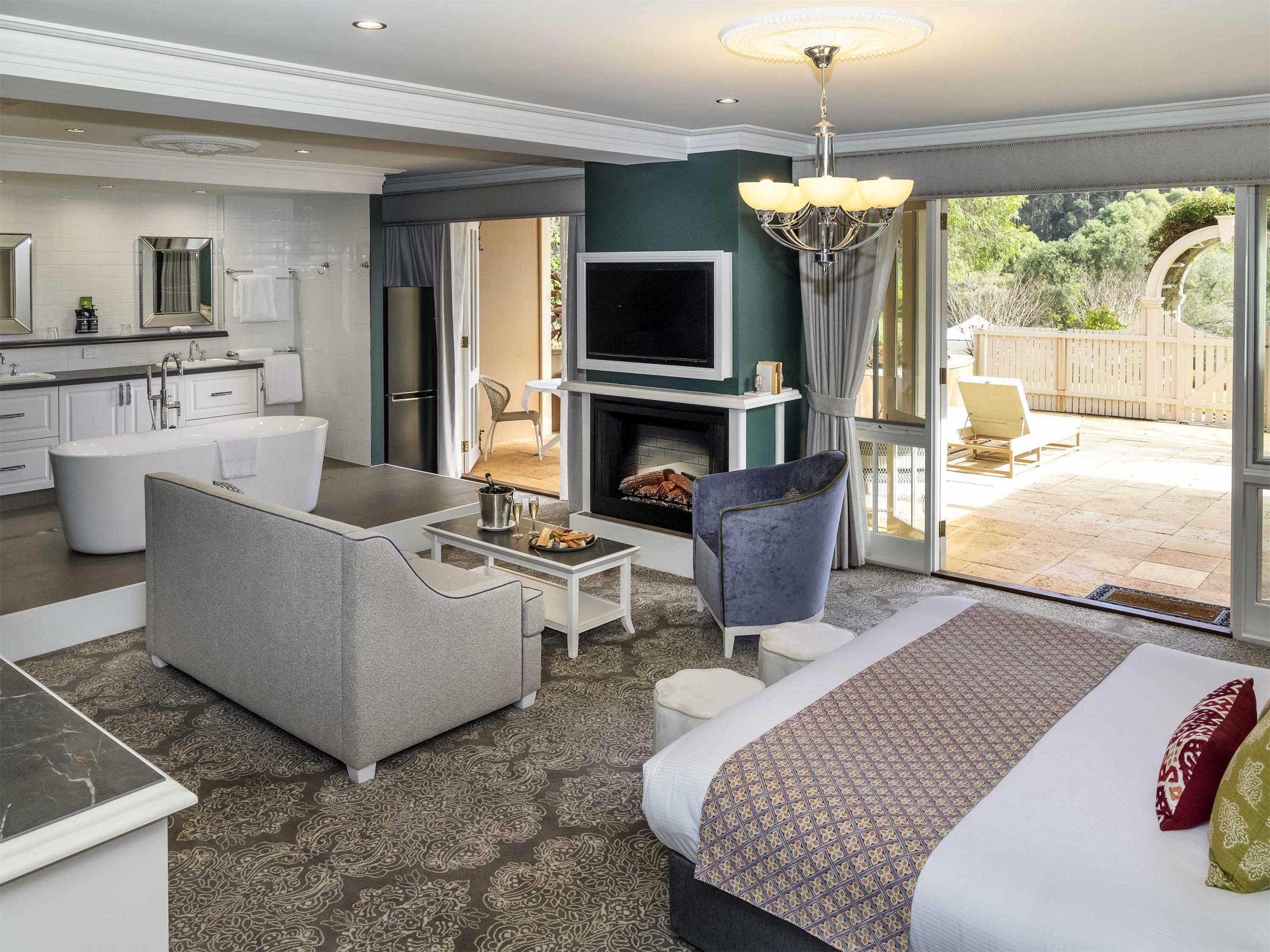 Grand Mercure Basildene Manor