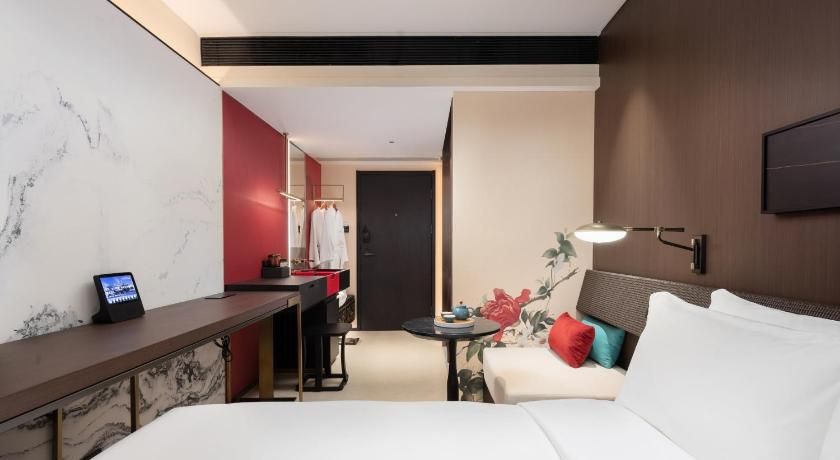 The Yun Collection Guangzhou Yong Qing Fang