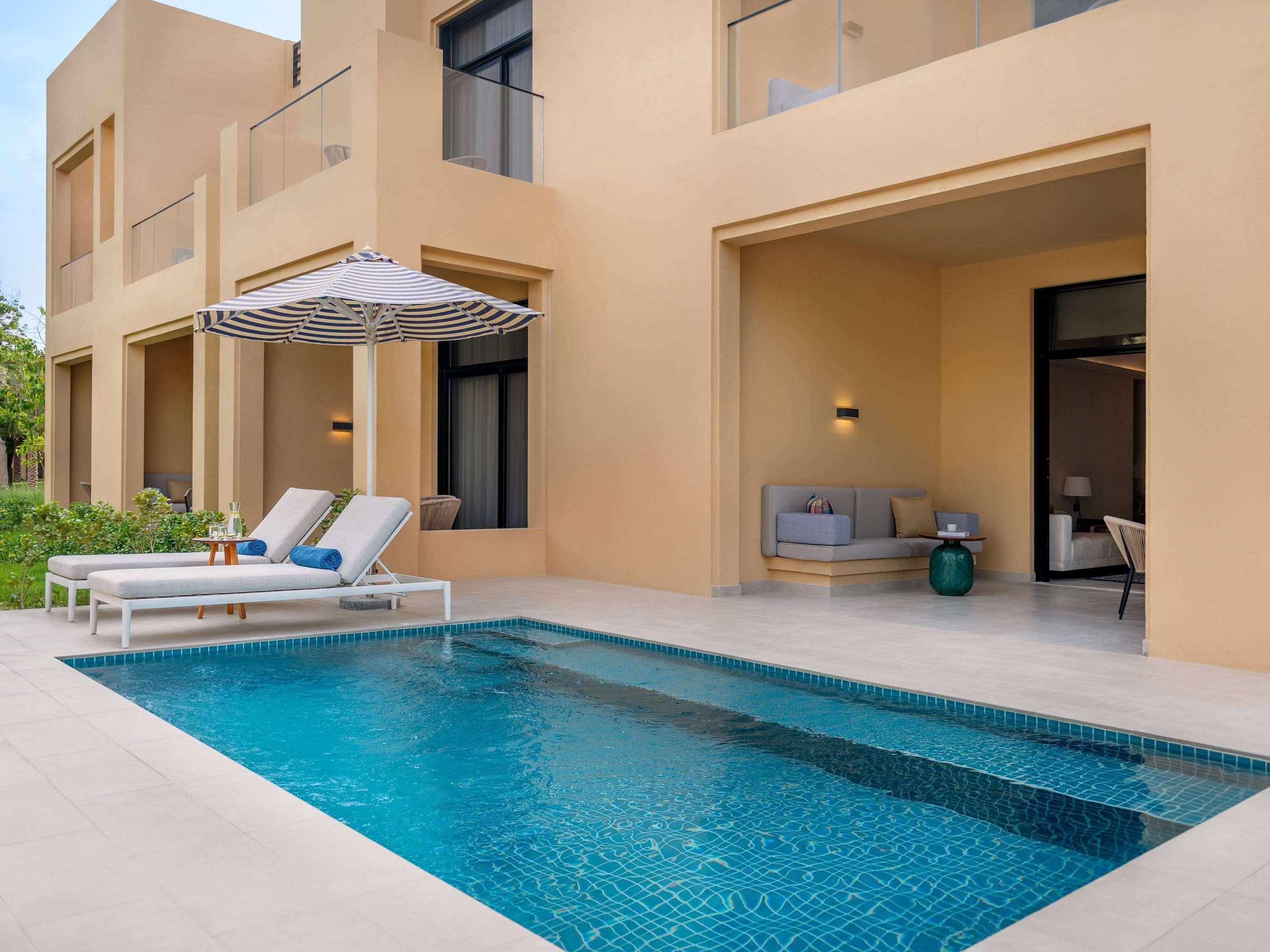 ice-1070820674-e8fa7f-718707 Sofitel Al Hamra Beach Resort