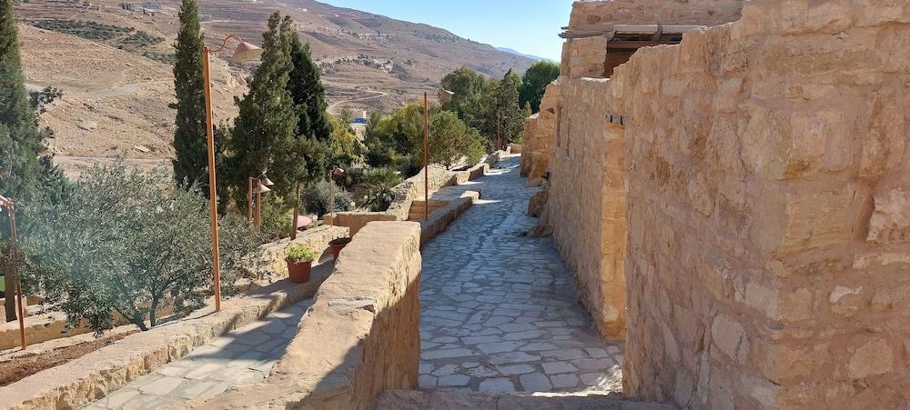 sembo-95733-4d7d02-178559 Hayat Zaman Hotel And Resort Petra