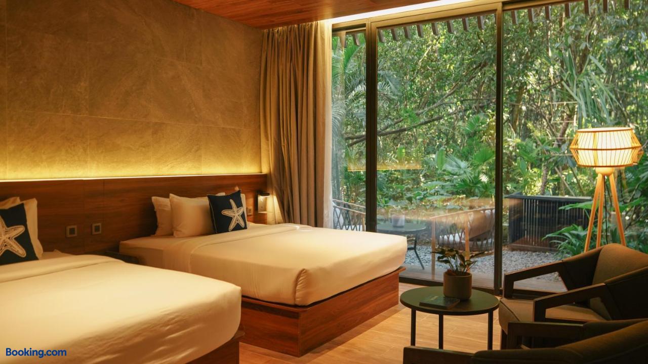 booking-1071323977-638832824-894184 Piece Lio from Japan Managed by H Hospitality Group