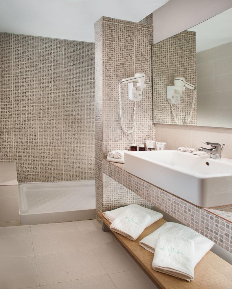 sembo-332359-8e7b1e-993445 Kythea Resort