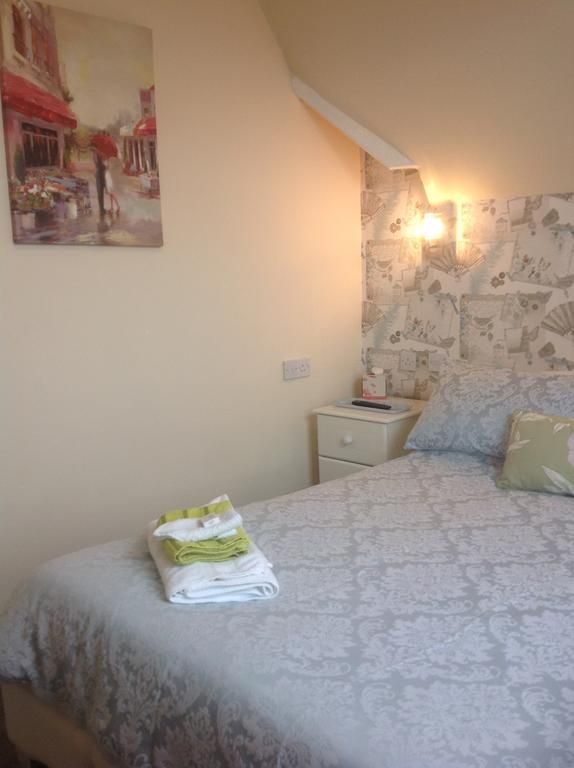 Cleasewood Guest House