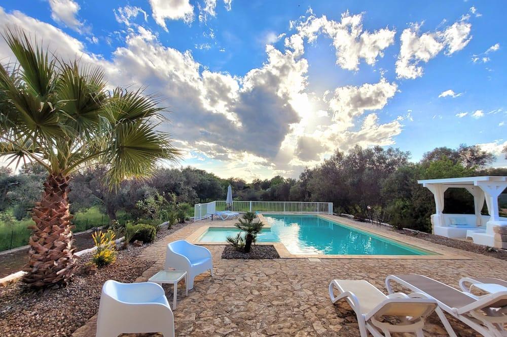 Modern Villa, Pool, Veranda, Additional Outdoor Kitchen, Bbq, Double Stone Walls Apulië - Ostuni visuel 3/5