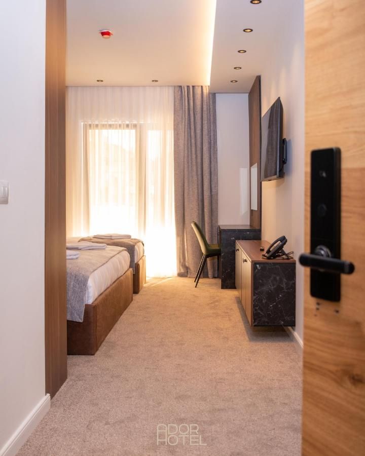 Ador Hotel North Mitrovica