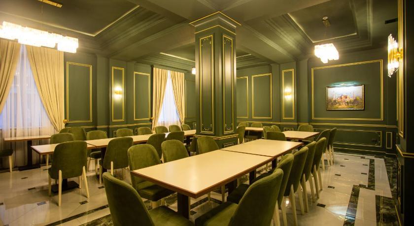 Leon Hotel Spa Ganja