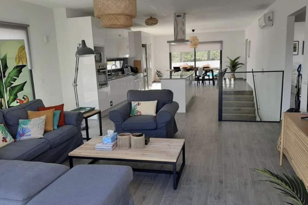 Cairnvillas Villa Solar C37 Luxury Villa with Swimming Pool near Beach - Algarve - aljezur visuel 3/5 Cairnvillas Villa Solar C37 Luxury Villa with Swimming Pool near Beach - Algarve - aljezur visuel 3/5