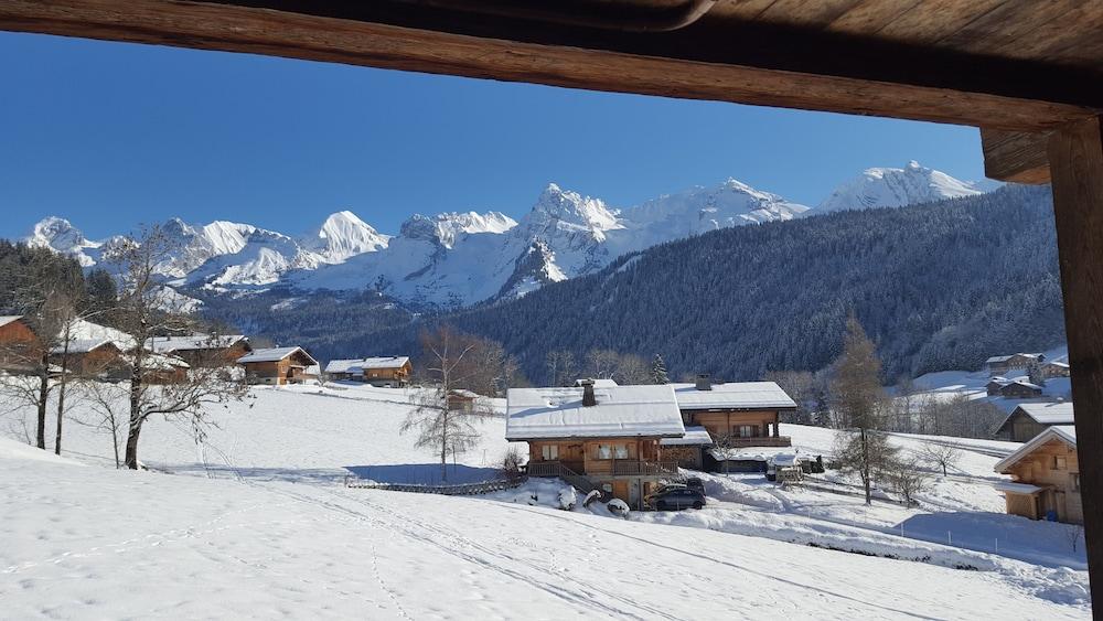 Chalet Savoyard With Magnificent View Languedoc-Roussillon - Le Born visuel 4/5 Chalet Savoyard With Magnificent View Languedoc-Roussillon - Le Born visuel 4/5
