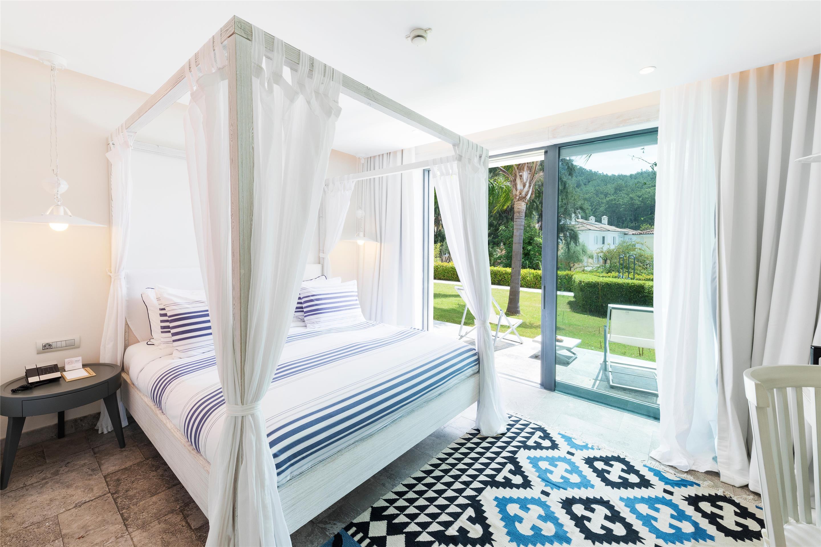 ice-446237-de448a-462153 D-Resort Gocek