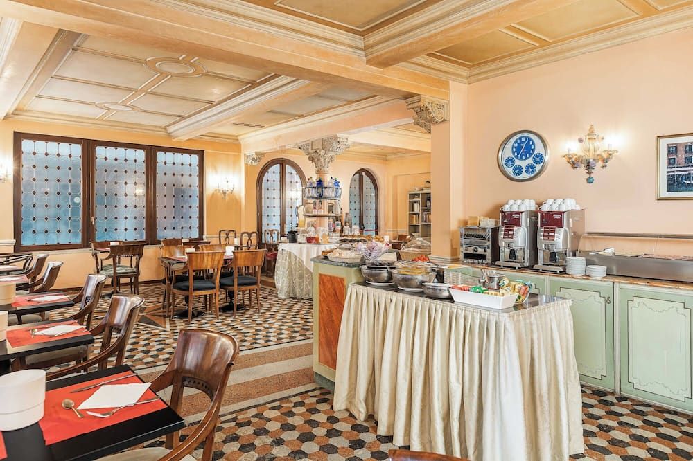 Hotel Marconi Venice