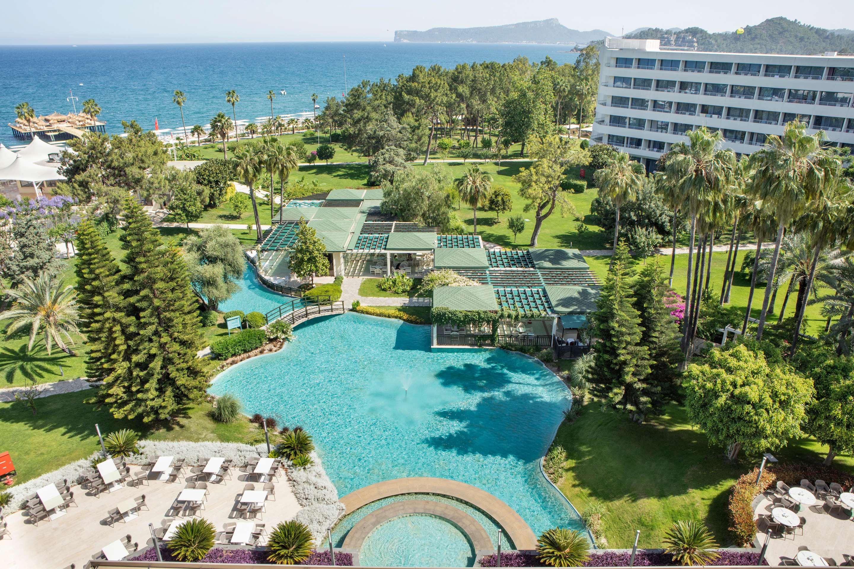 ice-398381-265efc-771807 Mirage Park Resort