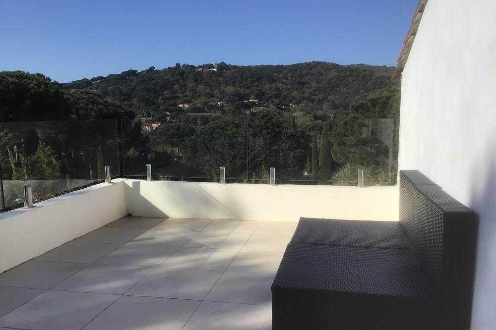 Petite Villa de Charme Chapelle Sainte Anne Provence-Alpes-Côte d'Azur - Saint-Tropez visuel 5/5 Petite Villa de Charme Chapelle Sainte Anne Provence-Alpes-Côte d'Azur - Saint-Tropez visuel 5/5